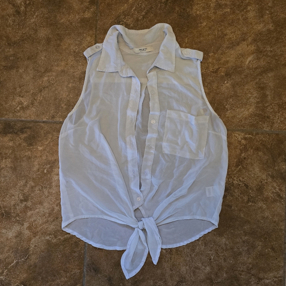 Beige Cropped Margret Button Down Blouse